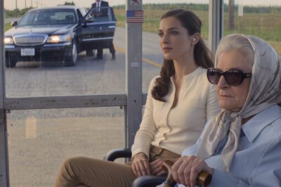 He left me empty-handed at the bus stop and thought I was broken—until the “blind” old woman in the dark said, “Just pretend you’re my granddaughter.” Ten minutes later, her sedan rolled up like a sentence, and his new life began to crumble.